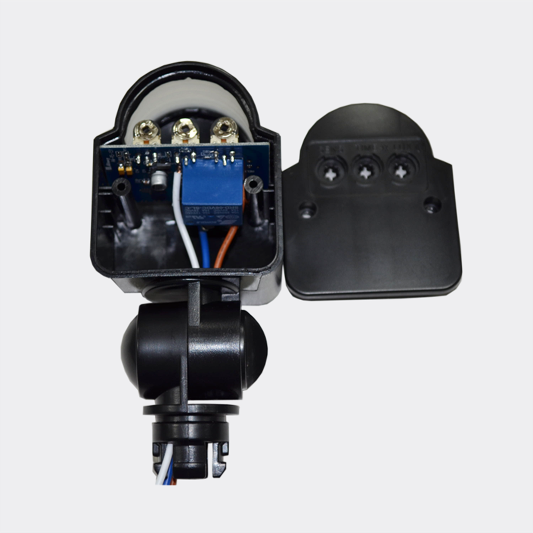 激光雷達光開關(guān)在自動駕駛中的環(huán)境感知應(yīng)用 激光雷達光開關(guān)在自動駕駛中的環(huán)境感知應(yīng)用