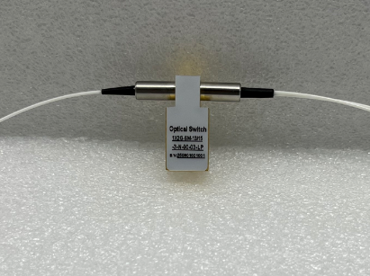 車規(guī)級光開關(guān)±8kV接觸放電ESD防護測試 車規(guī)級光開關(guān)±8kV接觸放電ESD防護測試